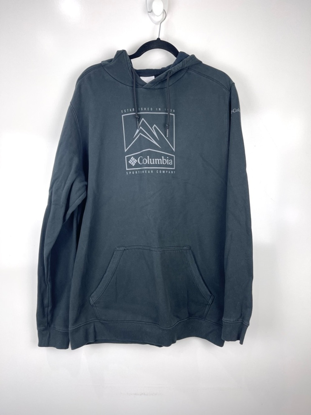 Columbia Trek Graphic Hoodie Black Men’s XLT Pullover Sweatshirt Big and Tall